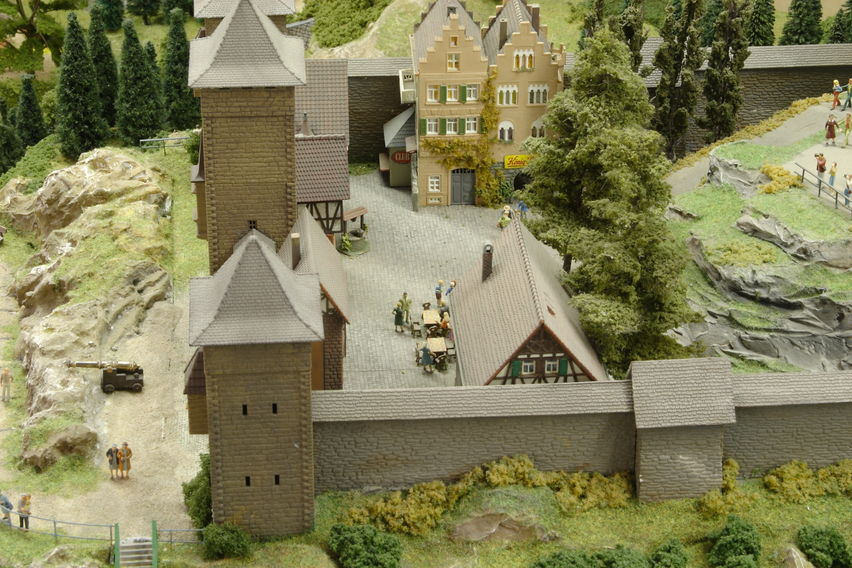 Burg im Jahr 2004

