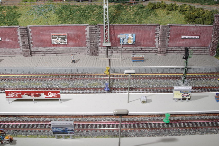 Setzen der Oberleitungs Masten.
Keywords: 2007;Oberleitung;Wendelsteig