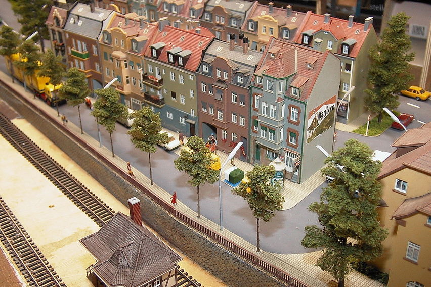 Werz im Jahr 2001
Die Stadthäuser in Werz.
Keywords: Werz;2001